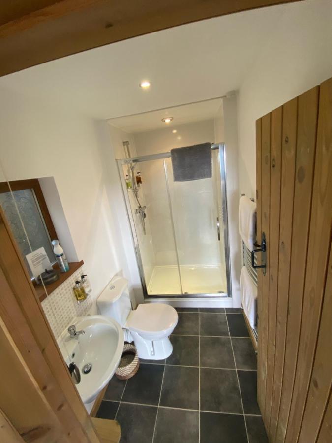 Swansea Log Cabin Pontardawe Bagian luar foto